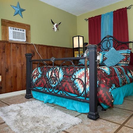 Room In Bb - Pleasant Days Bb Southwest Cottage Homosassa Εξωτερικό φωτογραφία